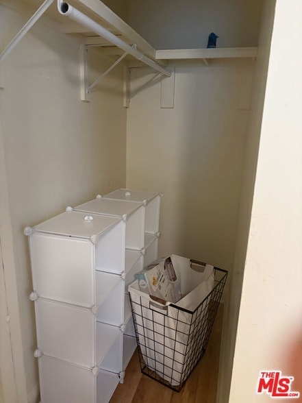 Building Photo - 1956 W 73rd St