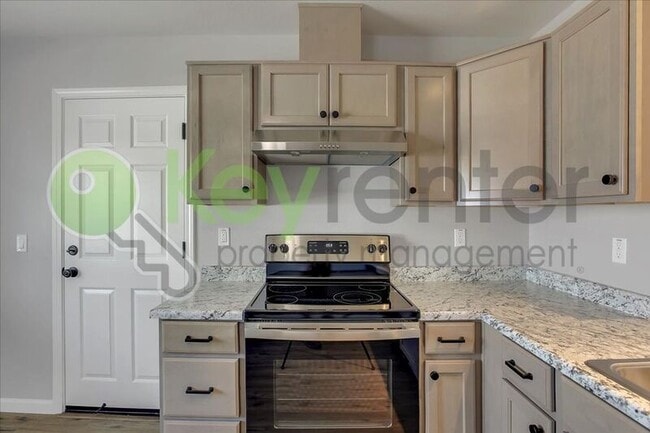 Building Photo - 8256 Manhart Dr