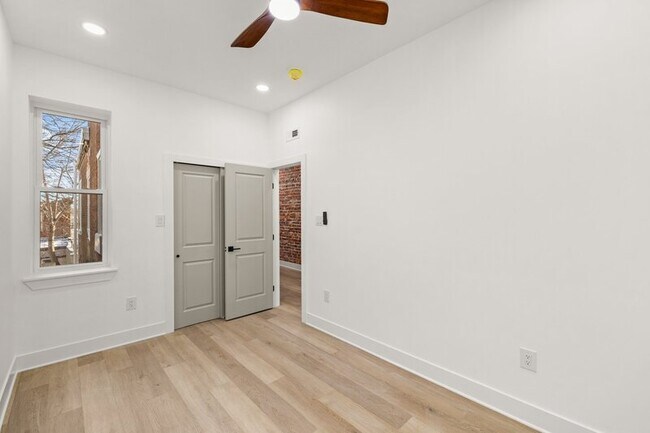 Building Photo - 2345 N 16th St