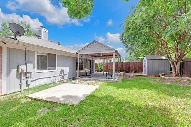 Building Photo - 20820 Jumpers Delight Ln