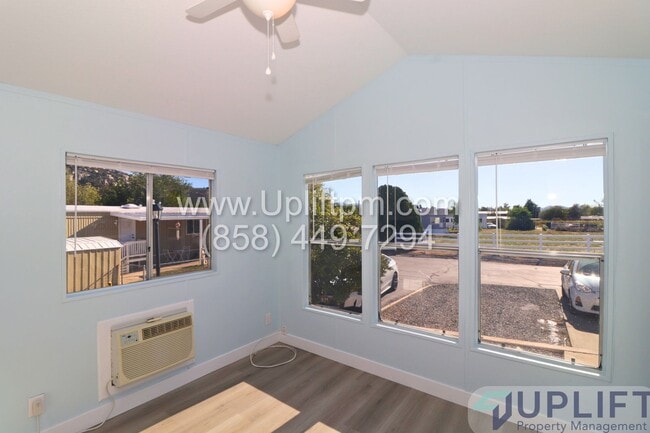 Building Photo - 55+ Community 1 bedroom in Canyon Ridge Estates