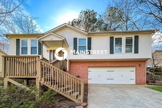 Building Photo - 4 Bedroom Pet-Friendly Home in MONTEVALLO, AL with Main Street Renewal