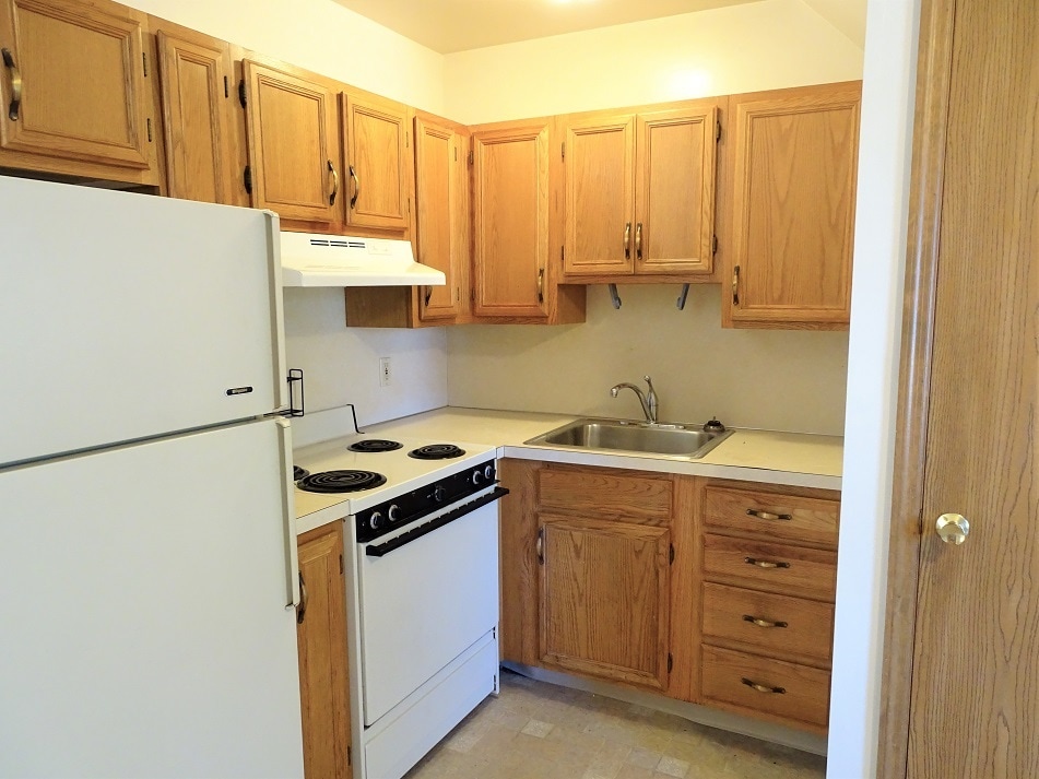 Building Photo - 1035 Kevin Ln