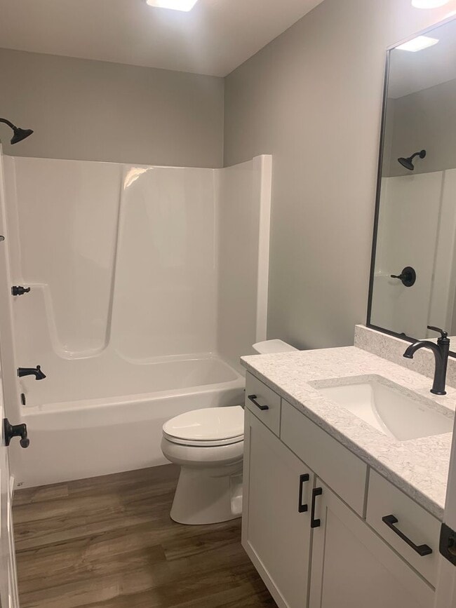 Building Photo - Experience modern living in this brand new...