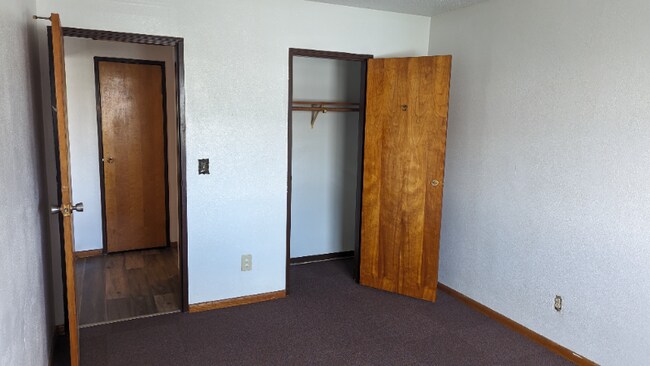 Building Photo - 2209 Washington St NE