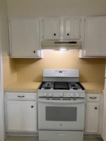 Stove and refrigerator included - 430 S Oakhurst Dr