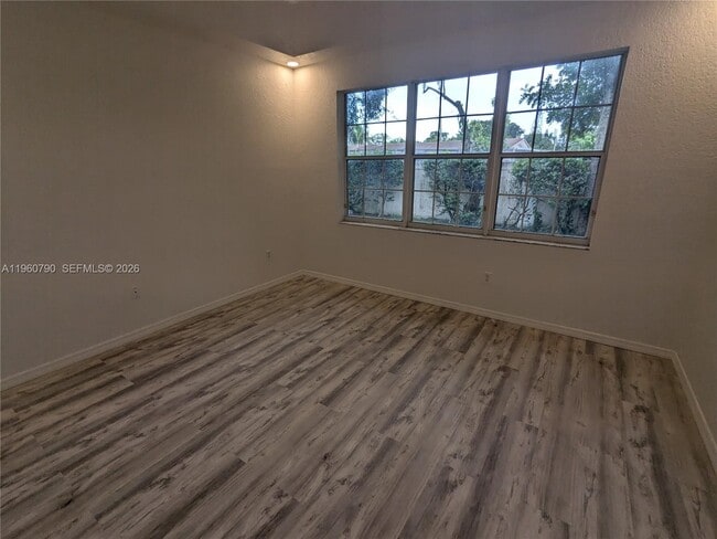 Building Photo - 7700 S Aragon Blvd