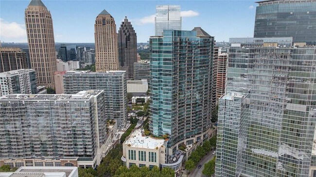 Building Photo - 1080 Peachtree St NE