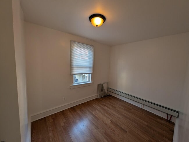 Building Photo - 2019 Grant Ave