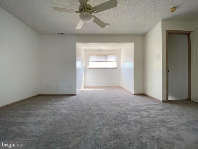 Building Photo - 326 Brigade Ct