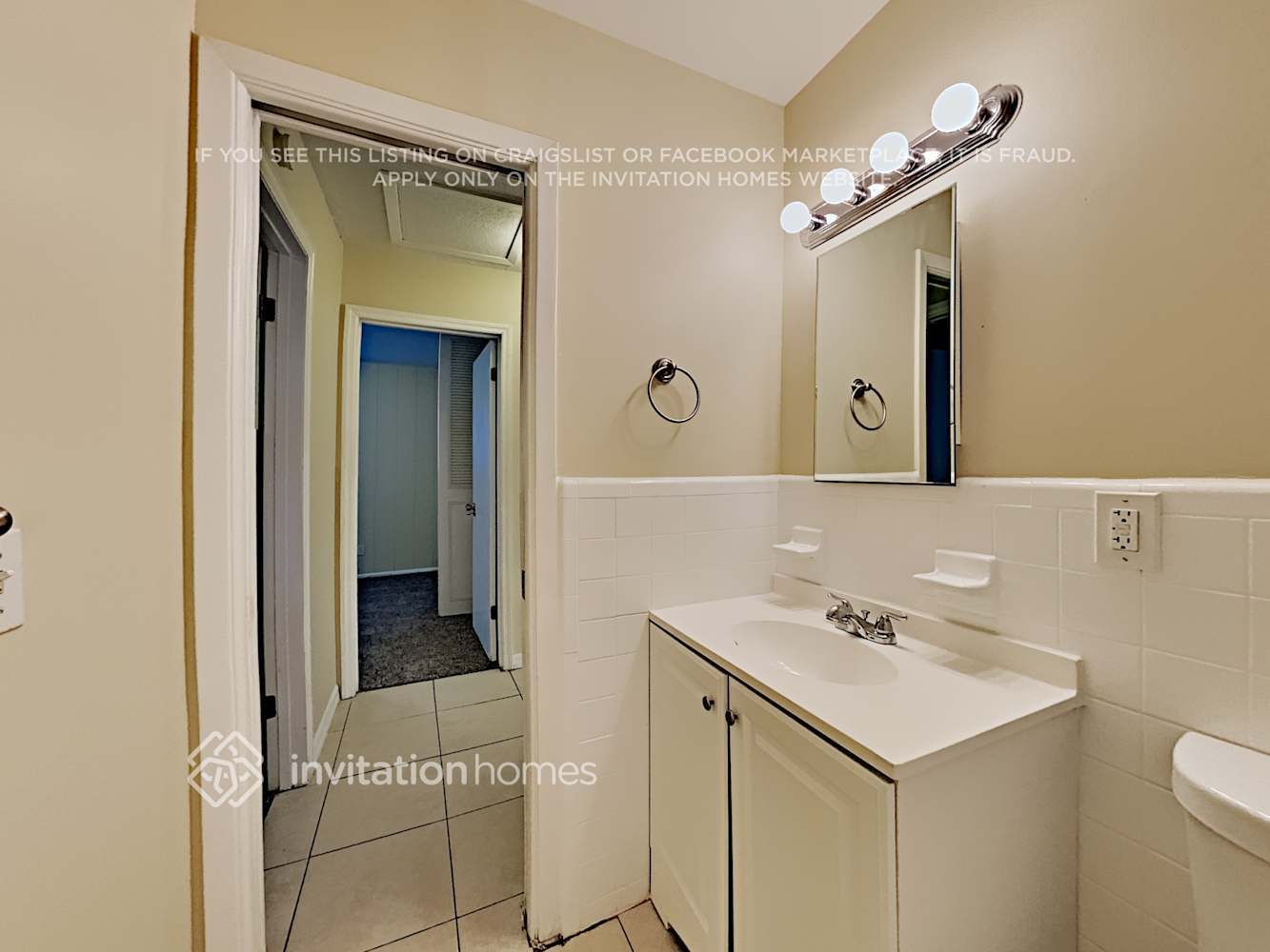 Building Photo - 1806 Dodge Cir S