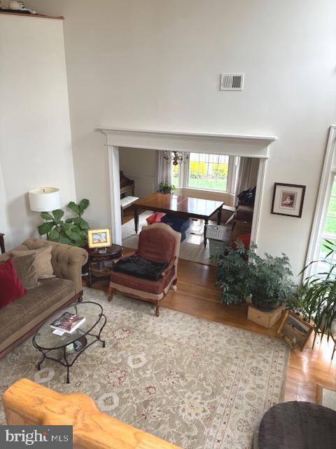 Building Photo - 5924 Chesterbrook Rd