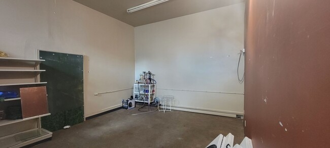 Building Photo - 2612-2620 W Greenfield Ave