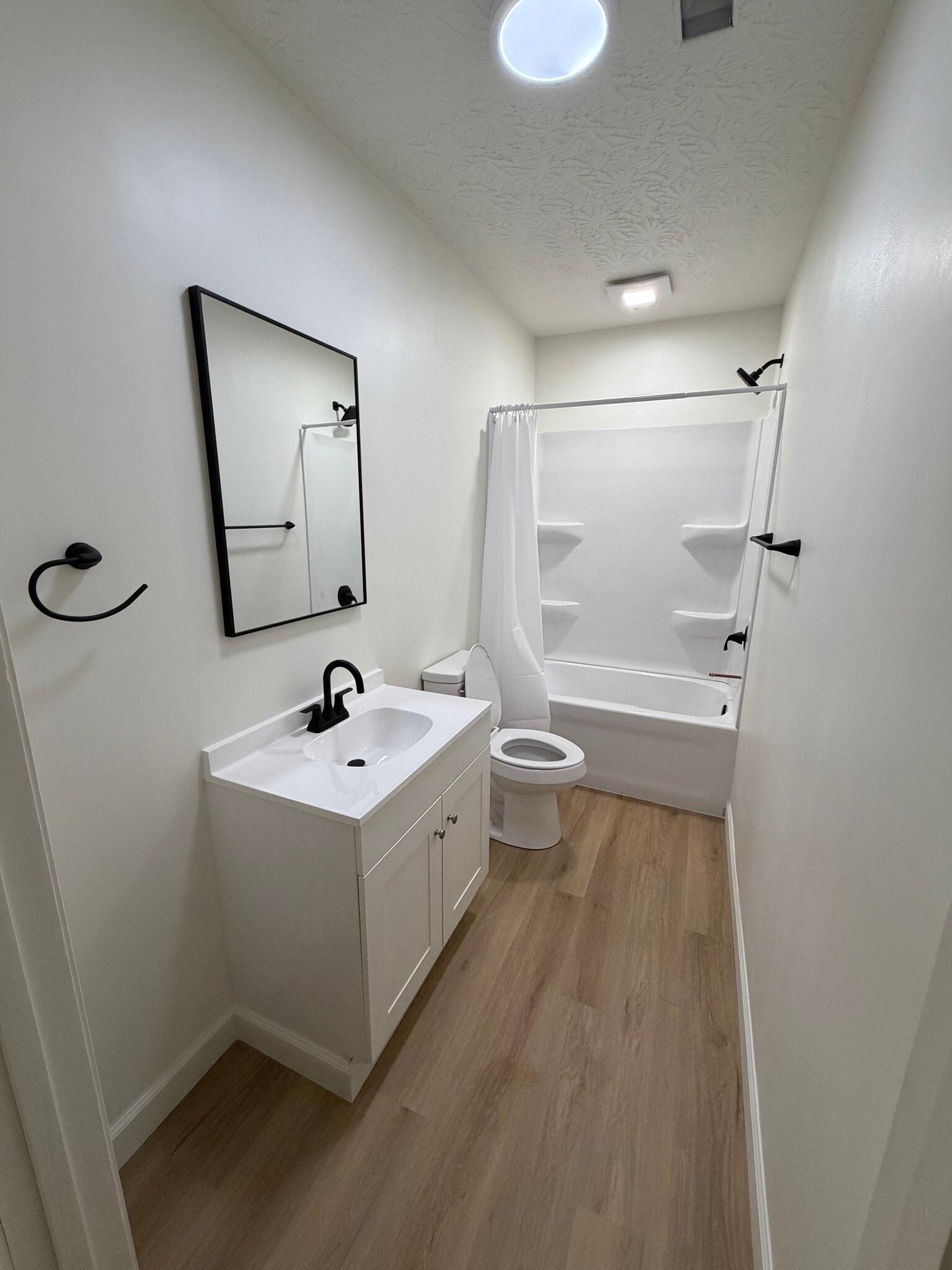 Building Photo - 11446 Charleston Rd