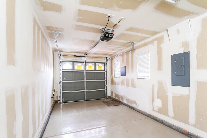 Building Photo - 1145 Paradise River Rd