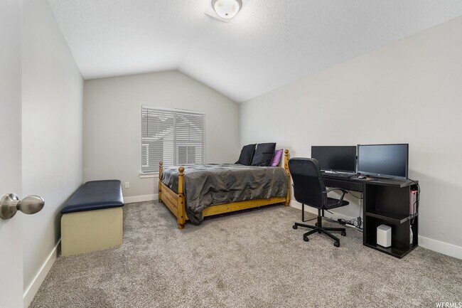 Building Photo - 9288 Castlebury Ct