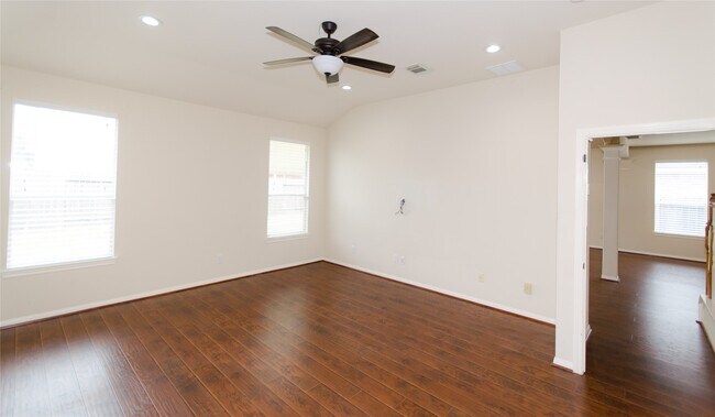 Building Photo - 16323 Yabbie Dr