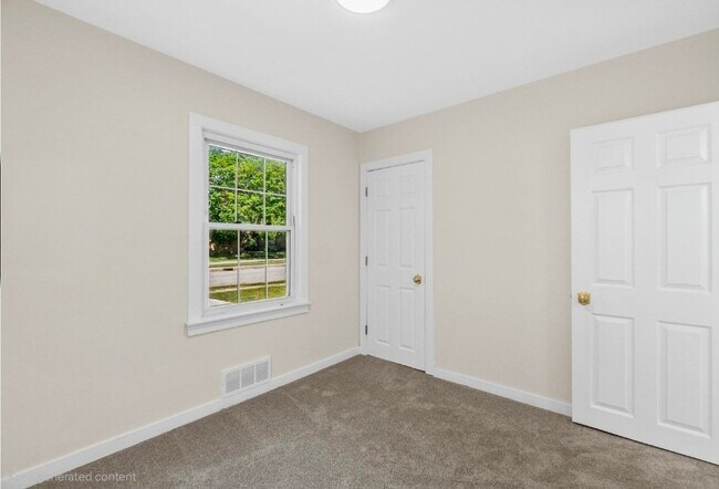 Building Photo - 2126 S 80th St