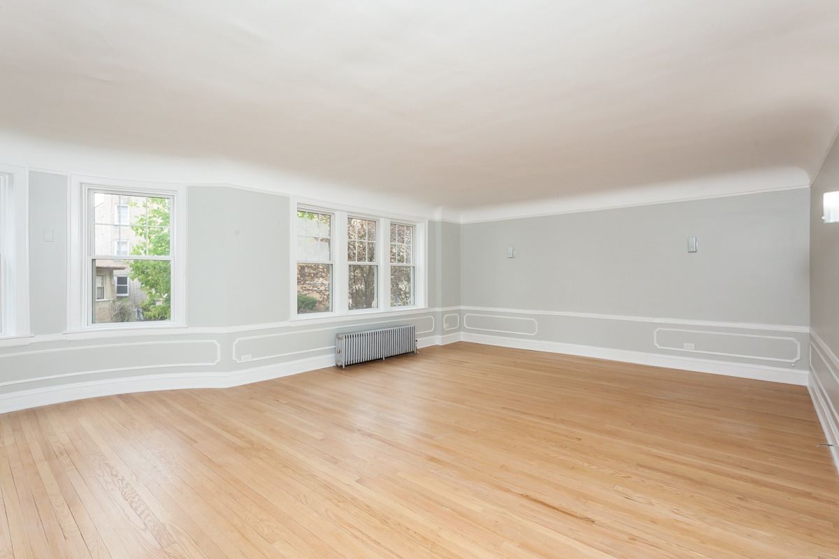 Building Photo - 6149 N Talman Ave