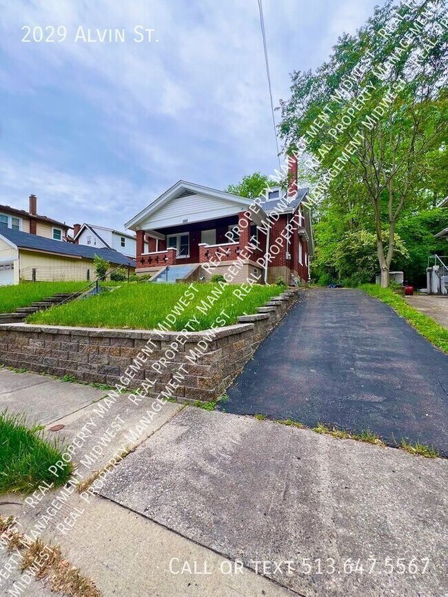 Building Photo - 2029 Alvin St