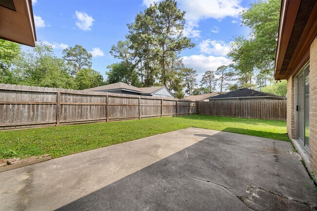 Building Photo - 25310 Pepper Ridge Ln