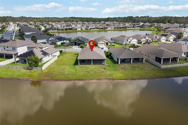 Building Photo - 1651 Chatsworth Cir