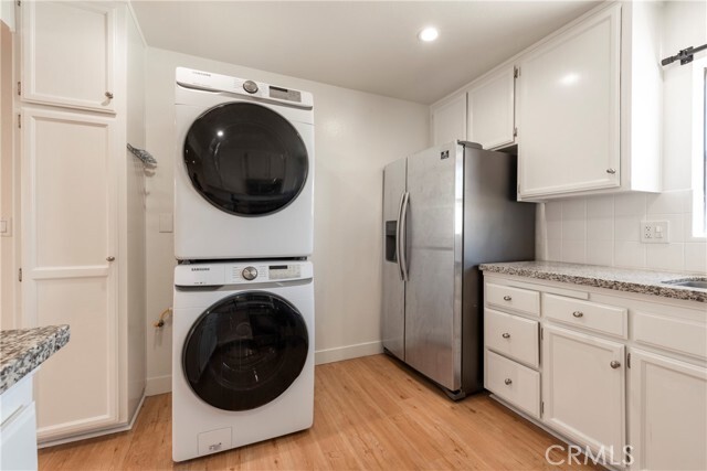 Building Photo - 1029 W 161st St