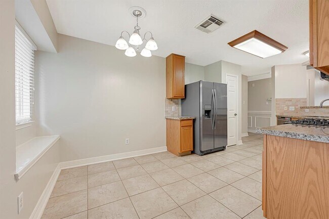 Building Photo - 7442 Colony Bend Ln
