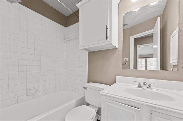 Building Photo - 10116 Long Rifle Dr