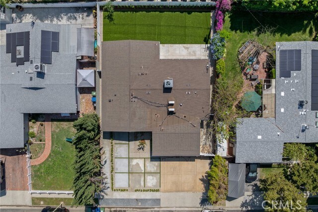 Building Photo - 22928 Leadwell St