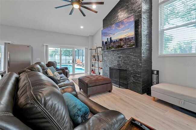 Building Photo - 7705 Apple Tree Cir