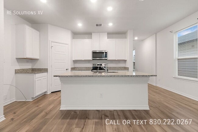 Building Photo - 9514 Hinterlands Dr