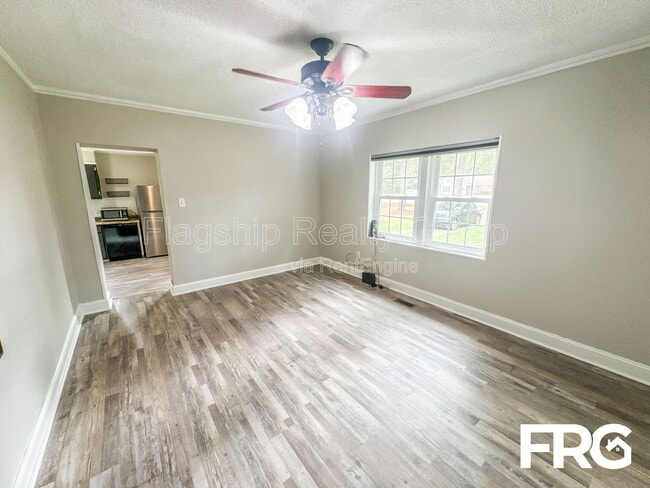 Building Photo - 2310 N Beston Rd