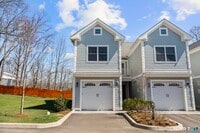 Building Photo - 2455 Boston Post Rd