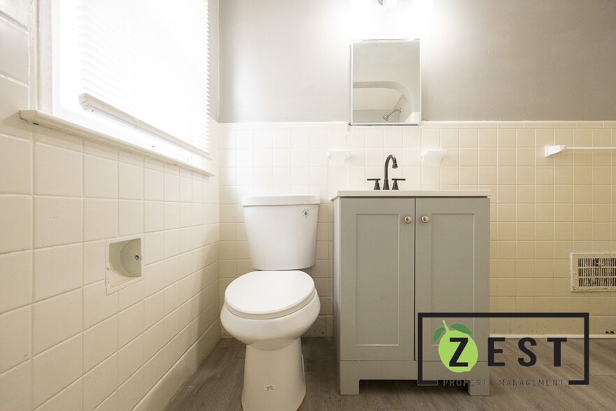 Building Photo - PRE-LEASING NOW!!!