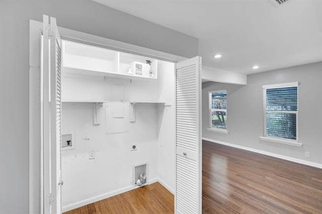 Building Photo - 103 Olive St