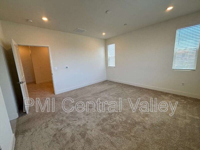 Building Photo - 3226 Tibidabo St