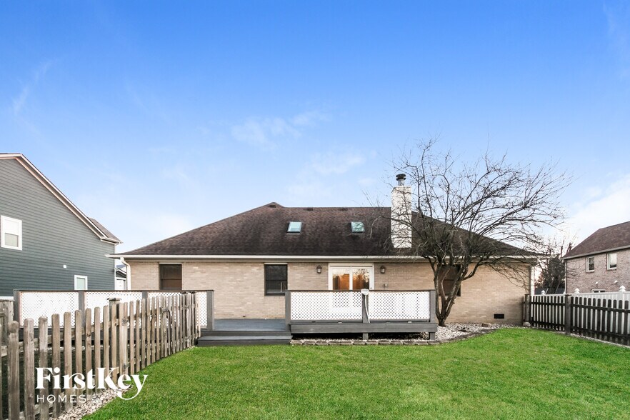 Building Photo - 6116 Buck Blvd