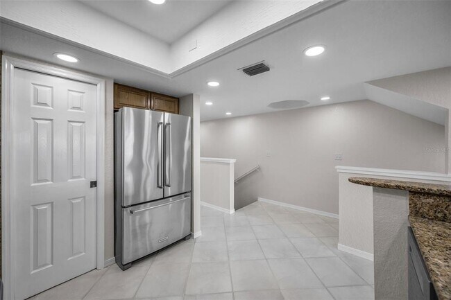 Building Photo - 9852 Indian Key Trail