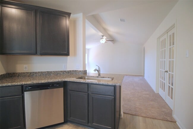 Building Photo - 8031 Vacek Meadows Loop