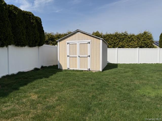 Building Photo - 6 Hillview Ct