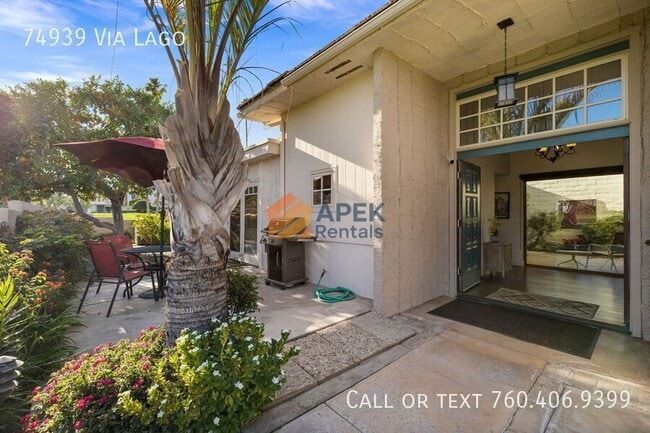 Building Photo - 74939 Vía Lago