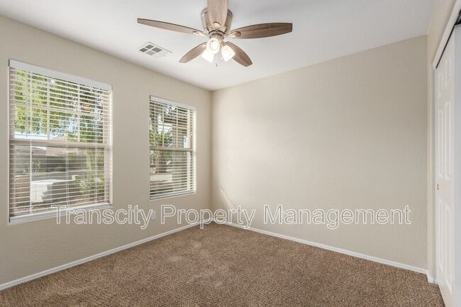 Building Photo - 4189 S Rim Rd