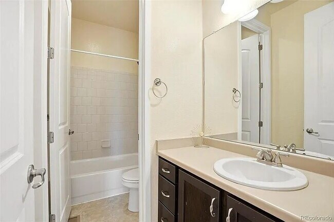 Building Photo - "Charming 3-Bed Brighton Home with Granite Touches & Cozy Fireplace!"