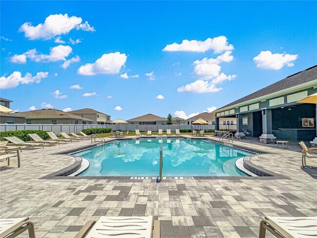 Building Photo - 8142 SW 59th Ave