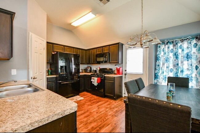 Building Photo - 14911 Tranquility Ridge Ct