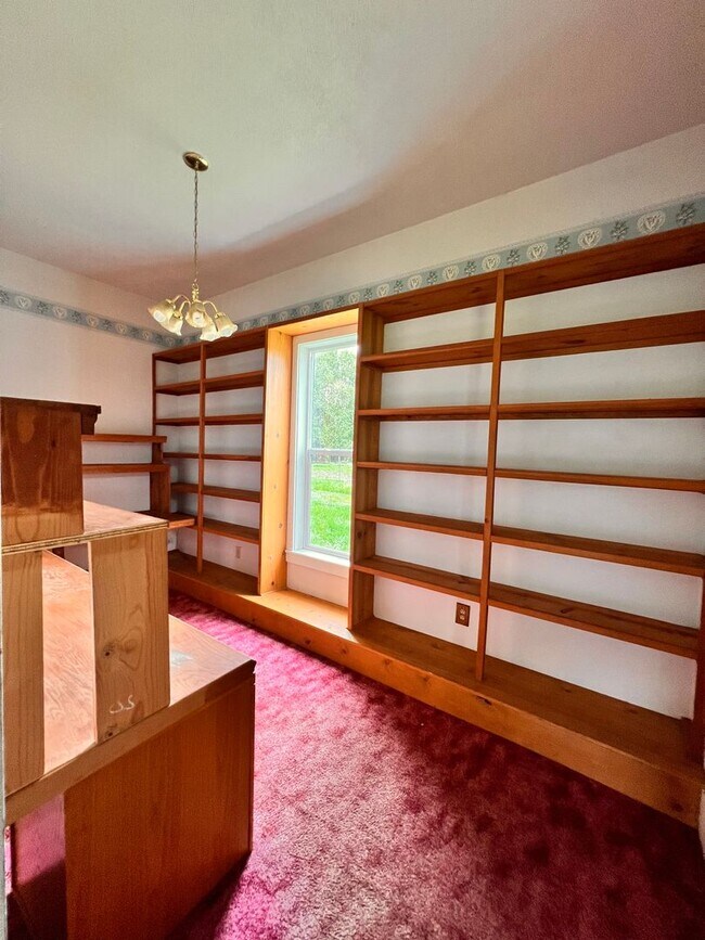 Building Photo - 98382 Sitkum Ln