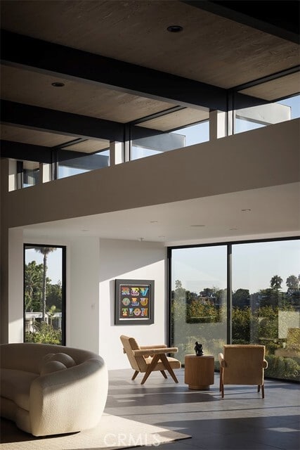 Building Photo - 9015 Alto Cedro Dr