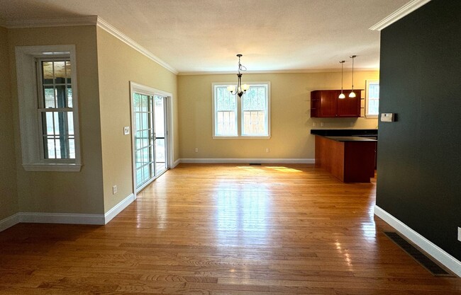 Building Photo - West AVL - Truly Special Custom Build!