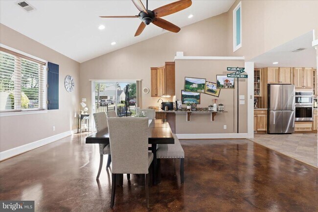 Building Photo - 5202 Garner St